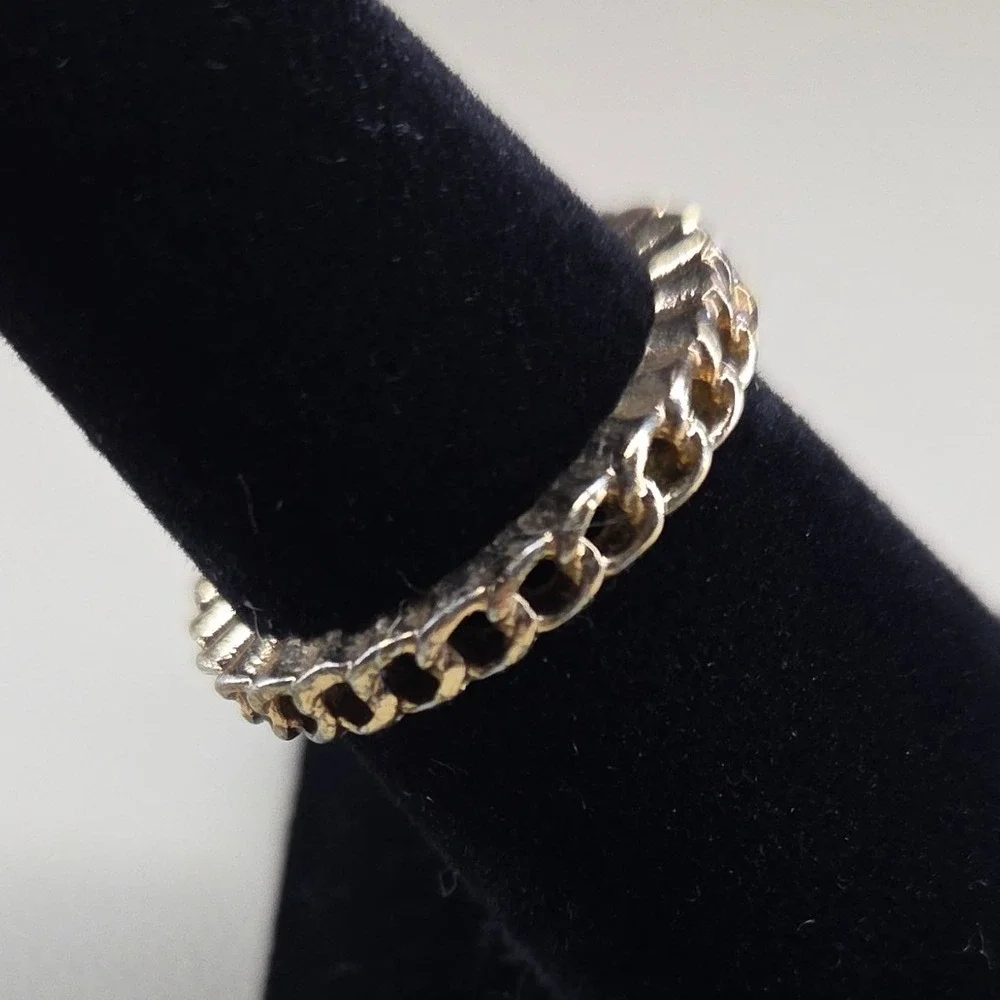 Gold Tone Curb Chain Link Band Ring Size 8 Minimalist Stacking‎ Jewelry